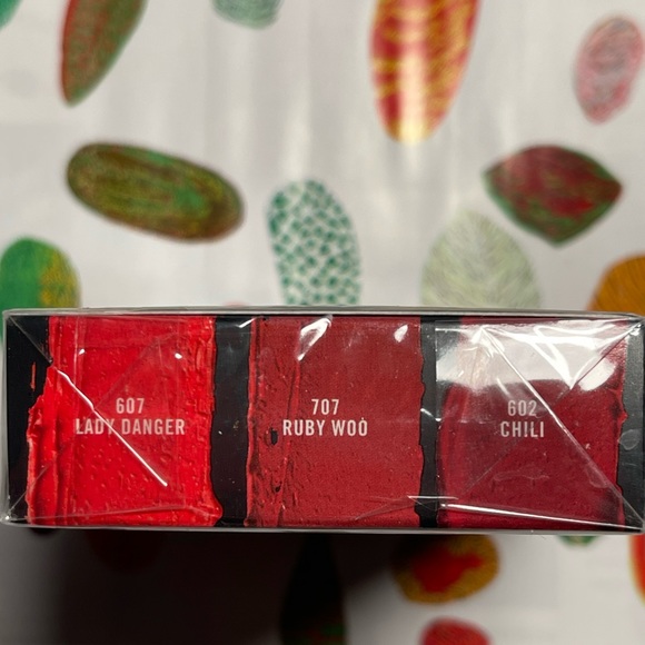 MAC Travel Exclusive Dangerous Reds Lipstick Trio (Chili, Lady Danger, Ruby Woo) - Picture 5 of 5